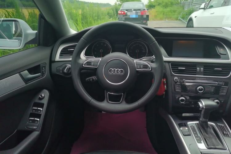 Used Audi A5 2012 2.0TFSI Sportback Steering Wheel
