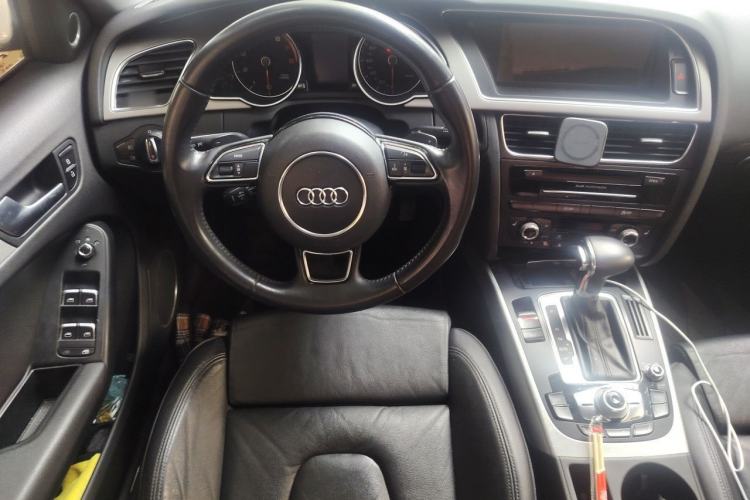 Used Audi A5 2012 2.0TFSI Sportback quattro Steering Wheel