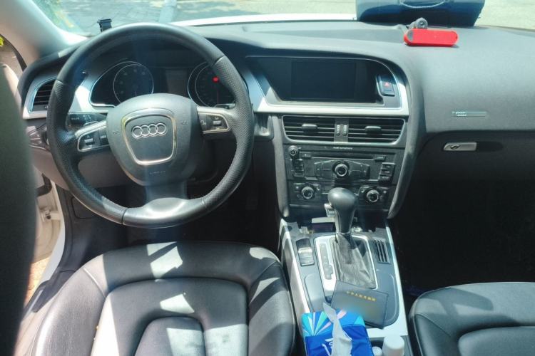 Used Audi A5 2012 2.0TFSI Coupe Steering Wheel
