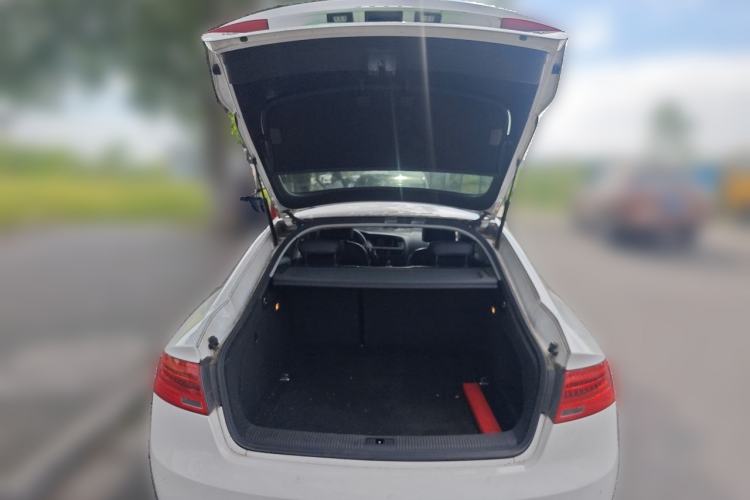 Used Audi A5 2012 2.0TFSI Sportback Trunk
