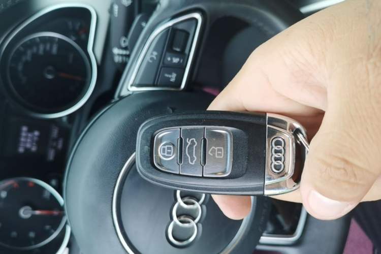 Used Audi A5 2012 2.0TFSI Sportback Vehicle Key