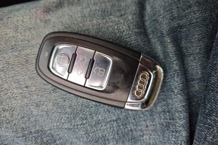 Used Audi A5 2012 2.0TFSI Sportback Vehicle Key