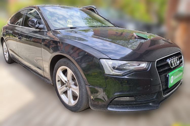 Used Audi A5 2013 Sportback 40 TFSI Front Right 45 Deg
