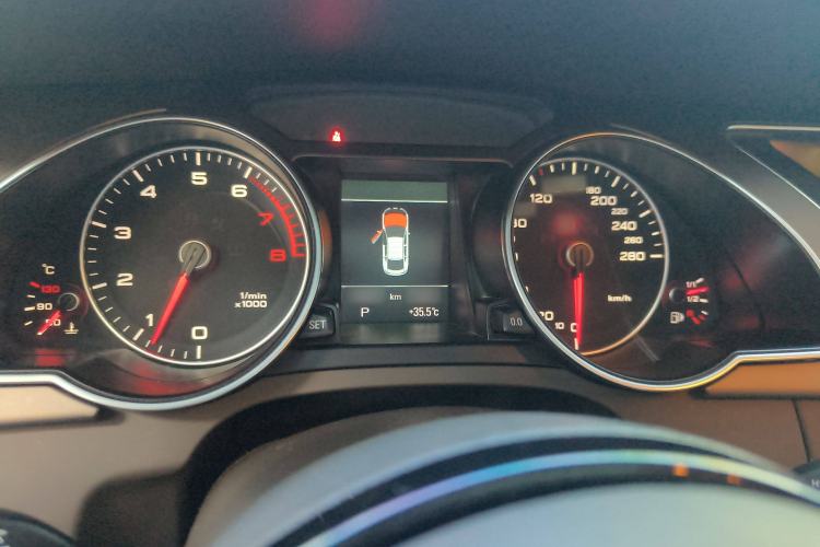 Used Audi A5 2013 Sportback 40 TFSI Instrument Cluster