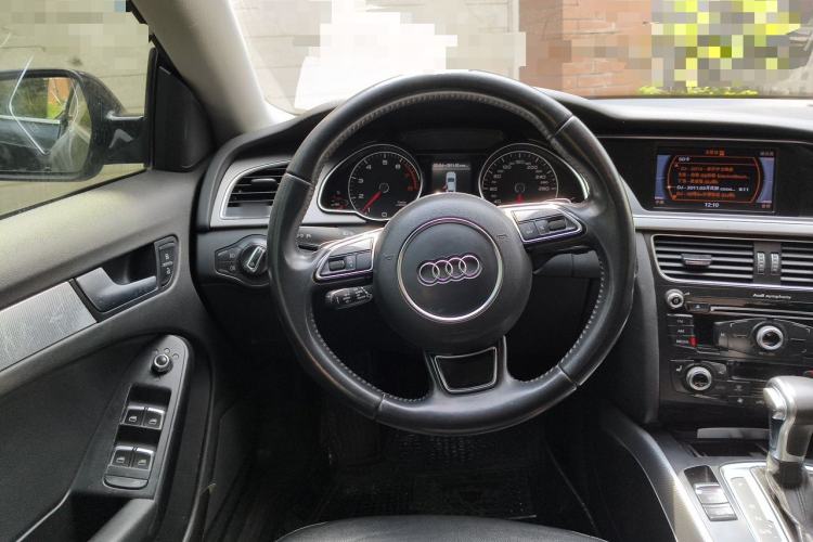 Used Audi A5 2013 Sportback 40 TFSI Steering Wheel