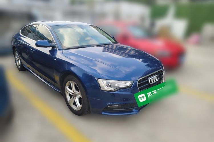 Used Audi A5 2013 Sportback 40 TFSI Front Right 45 Deg