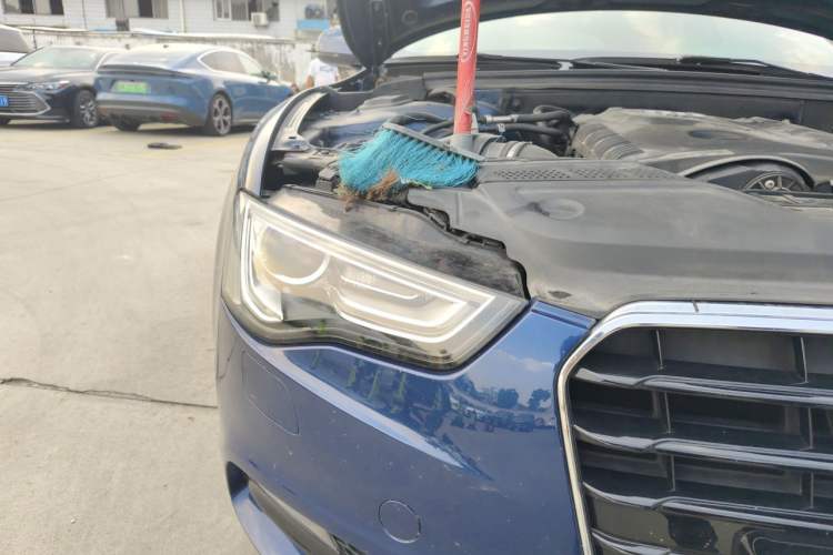 Used Audi A5 2013 Sportback 40 TFSI Right Front Headlight