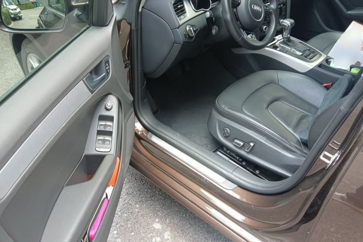 Used Audi A5 2013 Sportback 40 TFSI Driver Seat