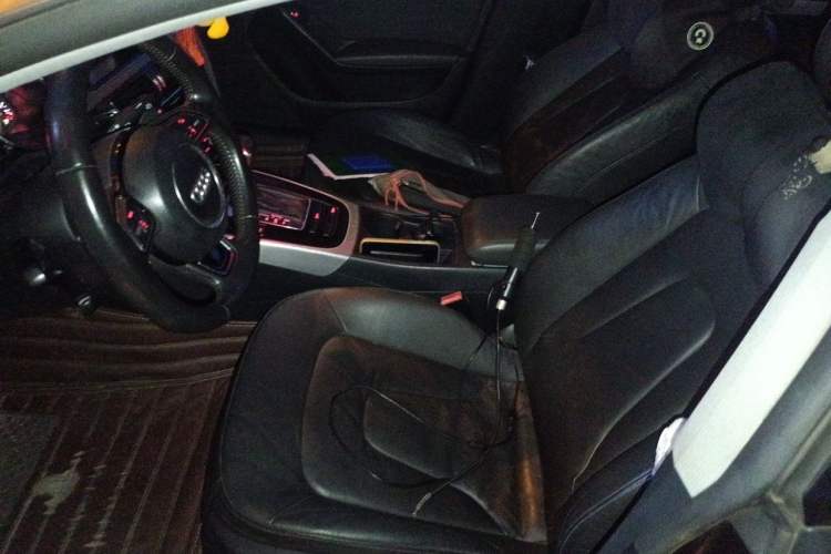 Used Audi A5 2013 Sportback 40 TFSI Left Front Seat