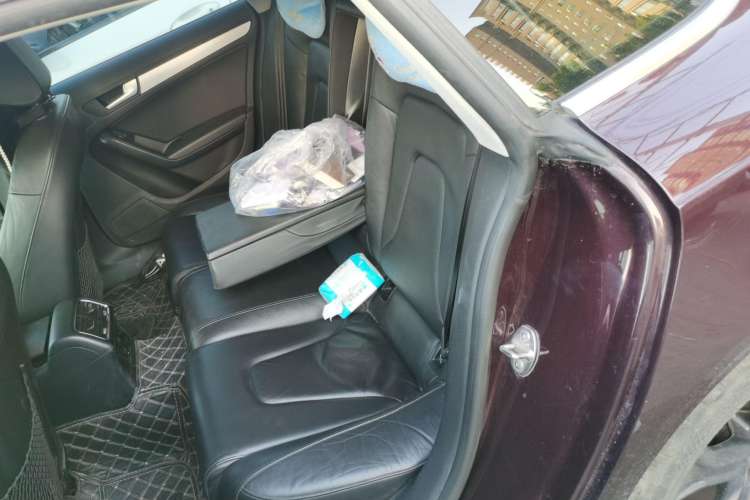 Used Audi A5 2013 Sportback 40 TFSI Fashion Edition Left Rear Seat