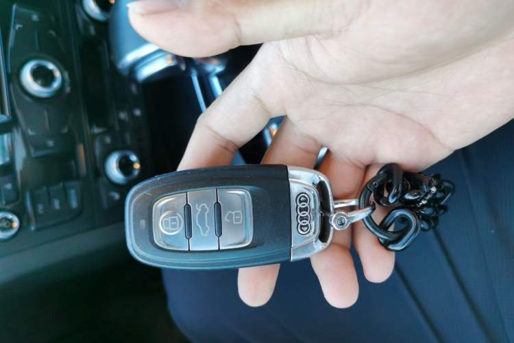 Used Audi A5 2013 Sportback 40 TFSI Fashion Edition Vehicle Key