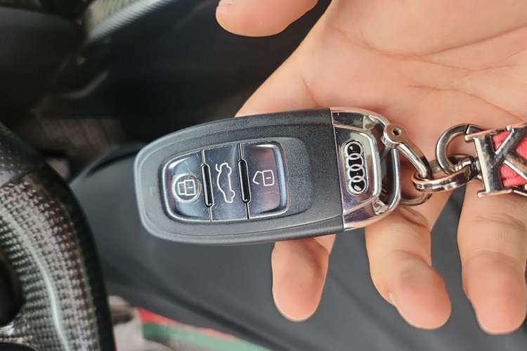 Used Audi A5 2013 Sportback 40 TFSI Vehicle Key