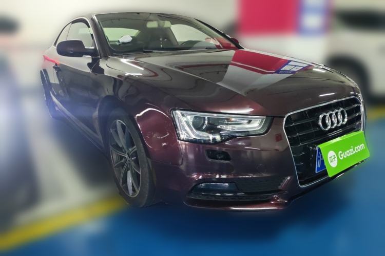 Used Audi A5 2013 Coupe 40 TFSI Front Right 45 Deg