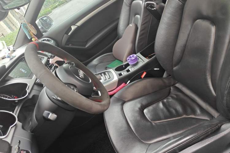 Used Audi A5 2013 Cabriolet 40 TFSI Left Front Seat