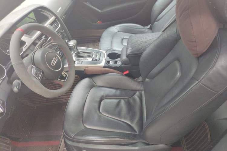 Used Audi A5 2013 Cabriolet 40 TFSI Left Front Seat