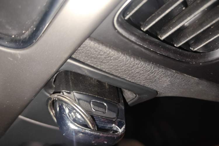 Used Audi A5 2013 Coupe 40 TFSI Vehicle Key