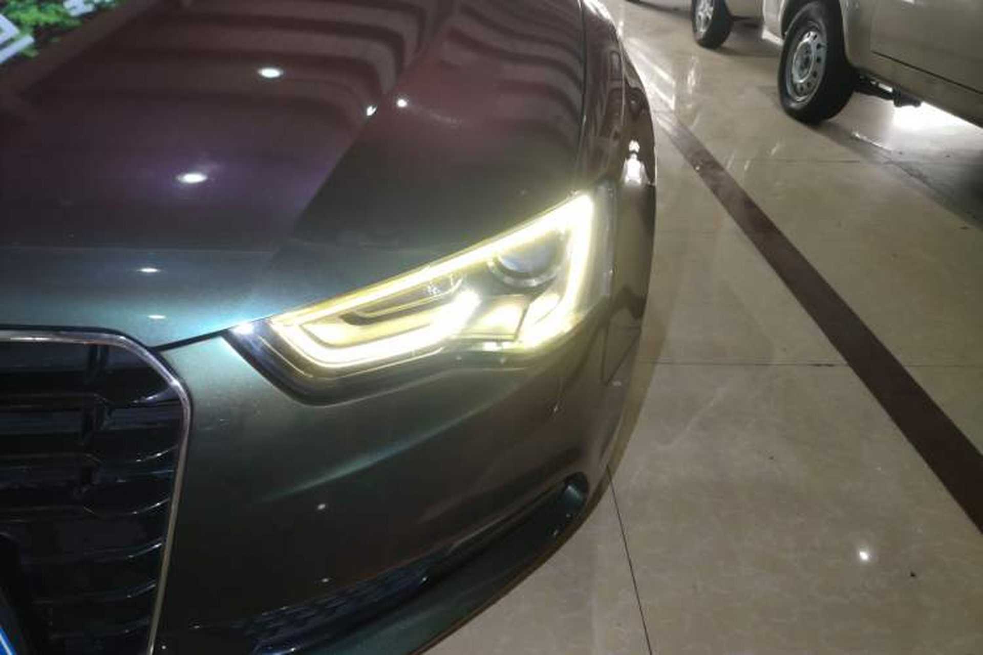 Used Audi A5 2013 Cabriolet 40 TFSI Left Front Headlight