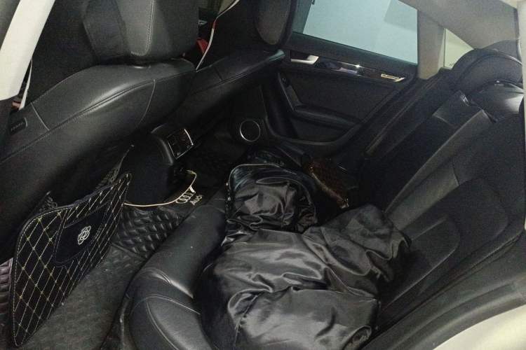 Used Audi A5 2013 Sportback 40 TFSI Left Rear Seat