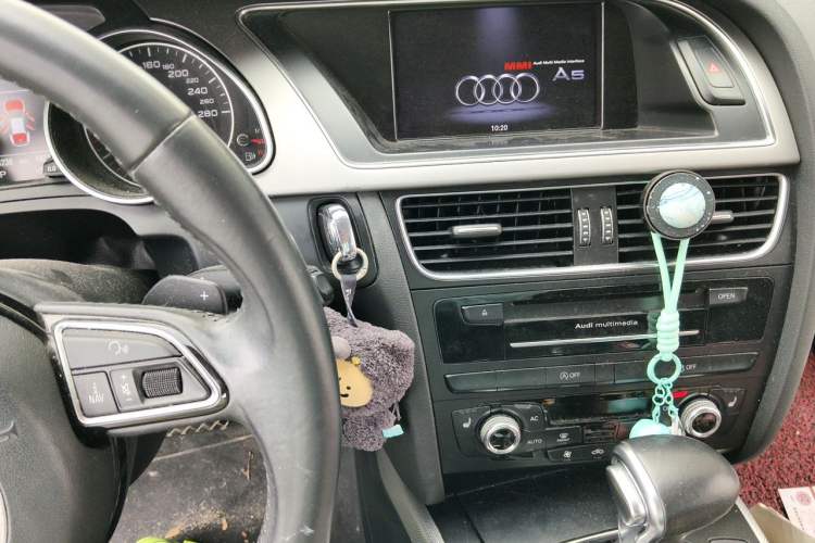 Used Audi A5 2013 Sportback 40 TFSI quattro Audio And AC Panel