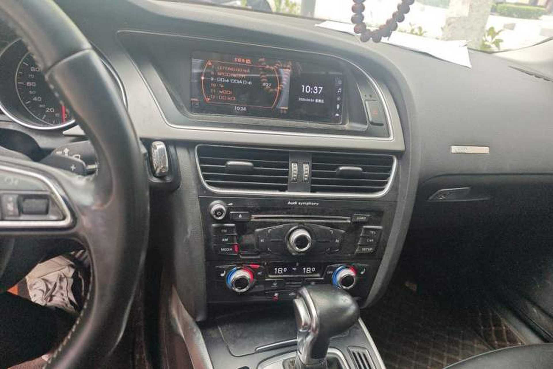 Used Audi A5 2013 Sportback 40 TFSI Audio And AC Panel