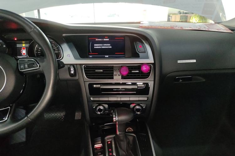 Used Audi A5 2013 Sportback 40 TFSI quattro Audio And AC Panel