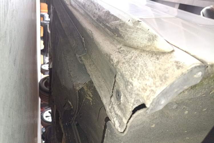 Used Audi A5 2013 Sportback 40 TFSI Chassis Front Right