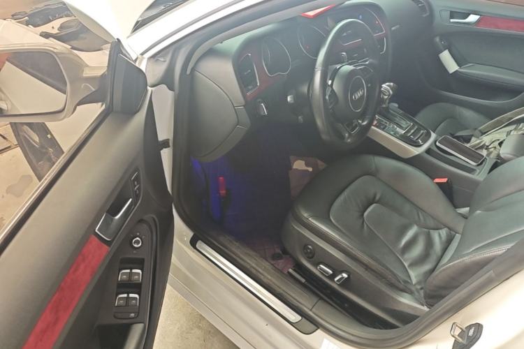 Used Audi A5 2013 Sportback 40 TFSI Driver Seat
