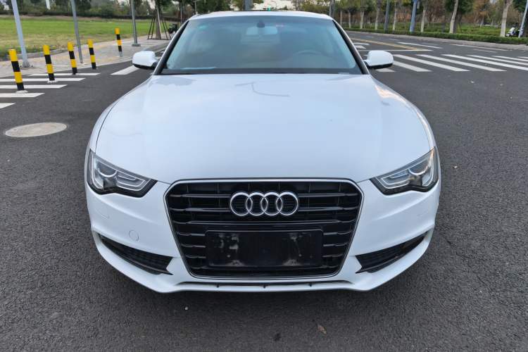 Used Audi A5 2013 Coupe 40 TFSI Exterior 1