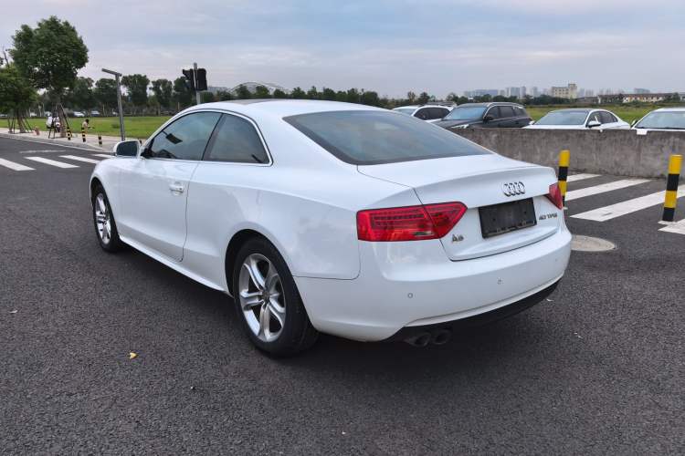 Used Audi A5 2013 Coupe 40 TFSI Exterior 6