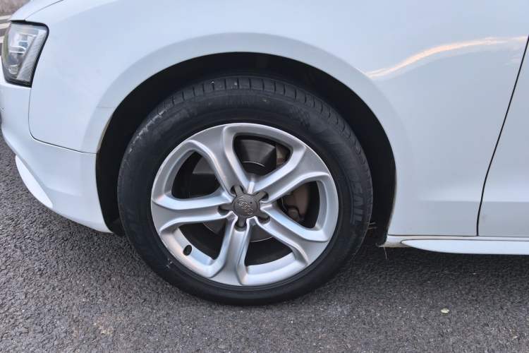 Used Audi A5 2013 Coupe 40 TFSI Exterior 7