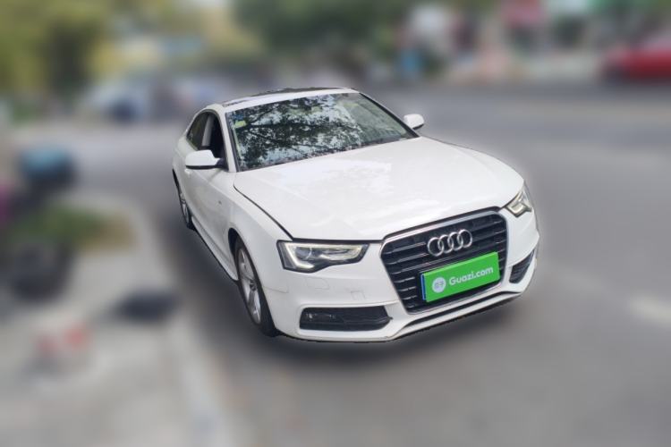 Used Audi A5 2013 Coupe 40 TFSI quattro Front Right 45 Deg