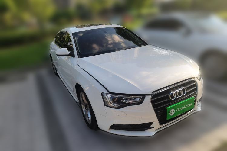 Used Audi A5 2013 Sportback 40 TFSI Front Right 45 Deg