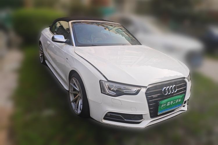 Used Audi A5 2013 Cabriolet 40 TFSI quattro Front Right 45 Deg