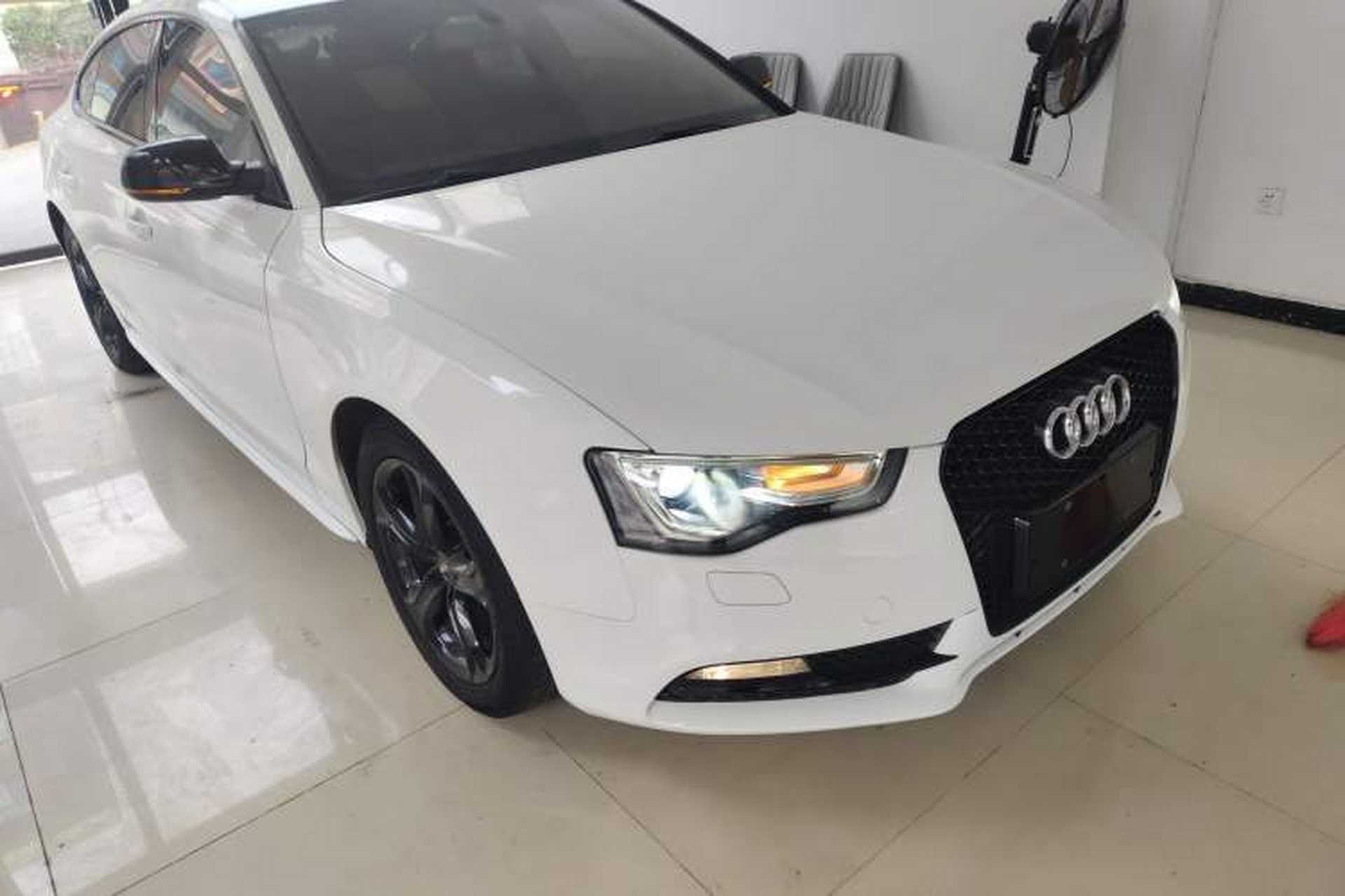 Used Audi A5 2013 Sportback 40 TFSI Front Right 45 Deg