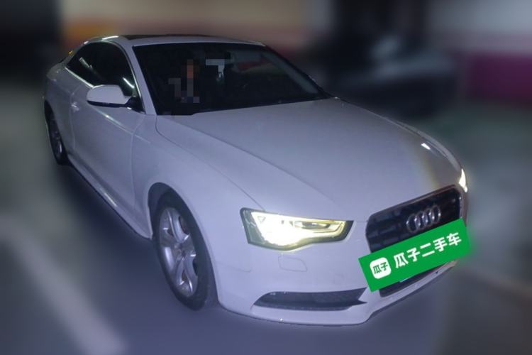Used Audi A5 2013 Coupe 40 TFSI Front Right 45 Deg