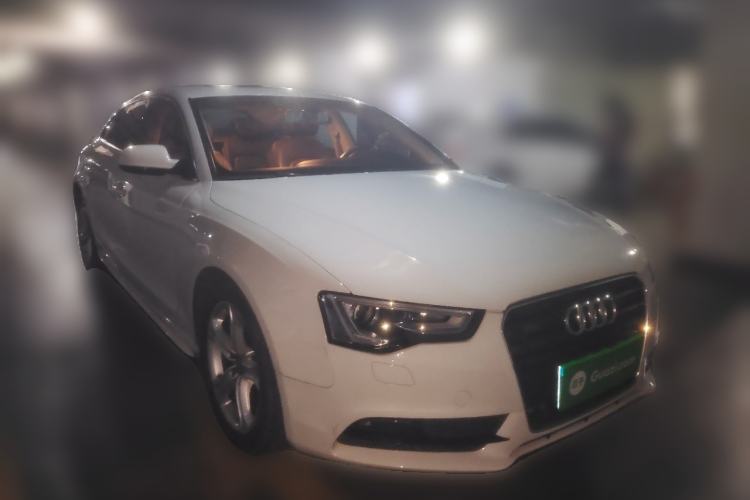 Used Audi A5 2013 Sportback 40 TFSI Front Right 45 Deg