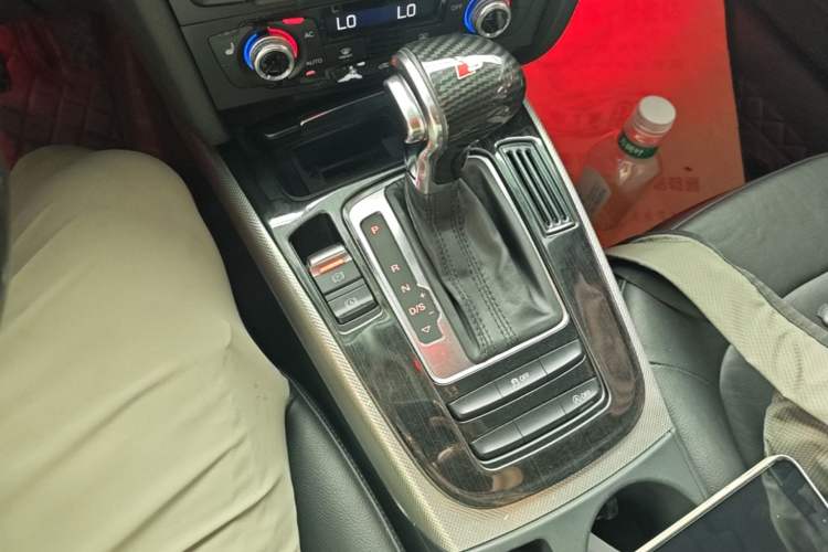 Used Audi A5 2013 Sportback 40 TFSI Gear Lever