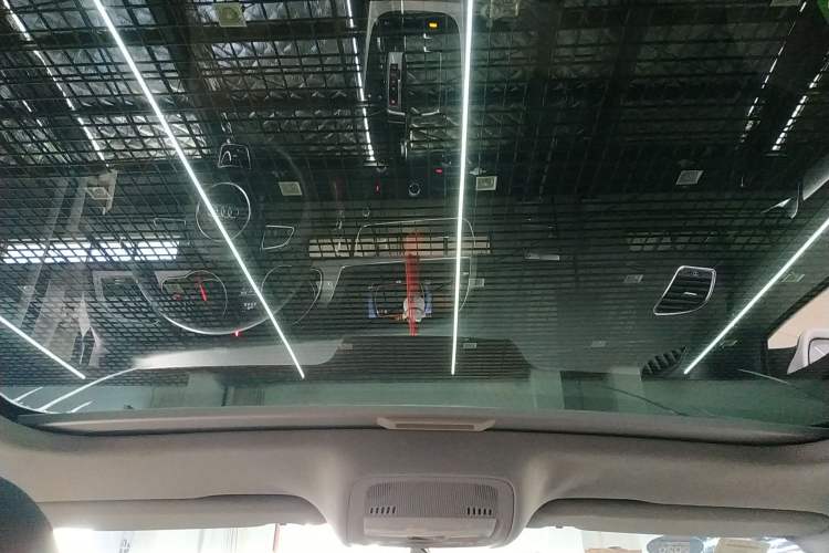 Used Audi A5 2013 Coupe 40 TFSI Headliner
