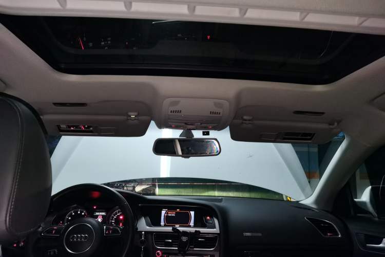 Used Audi A5 2013 Sportback 40 TFSI Headliner