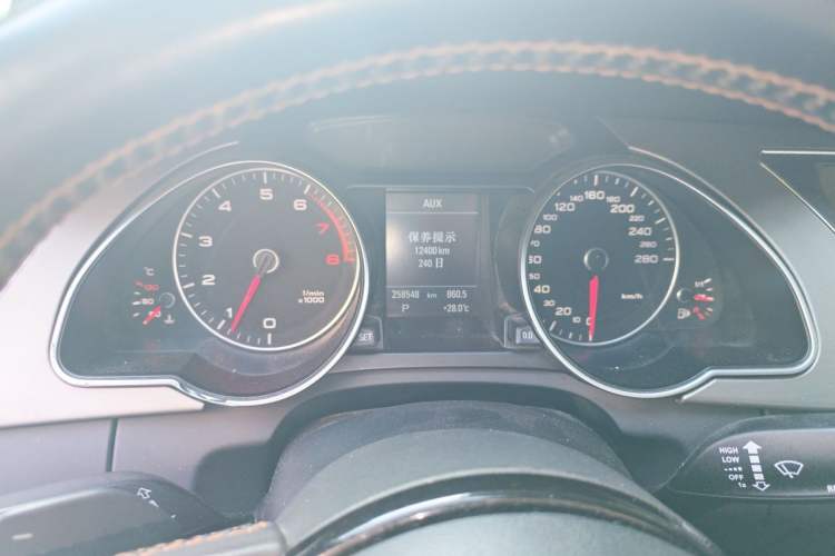 Used Audi A5 2013 Sportback 40 TFSI Fashion Edition Instrument Cluster