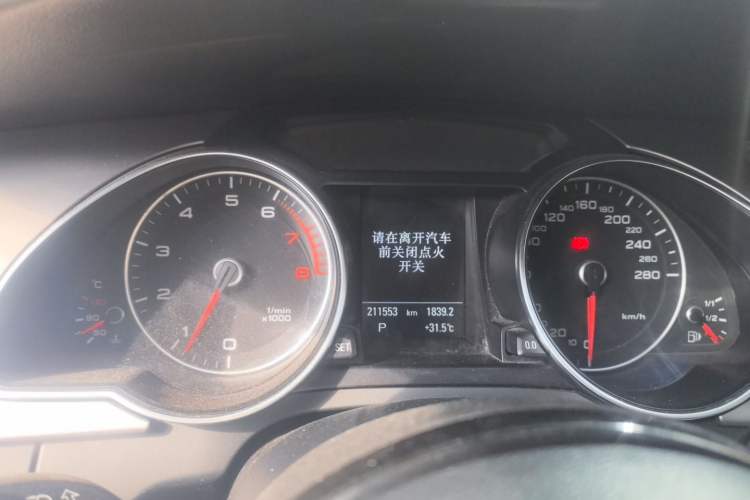 Used Audi A5 2013 Sportback 40 TFSI quattro Instrument Cluster