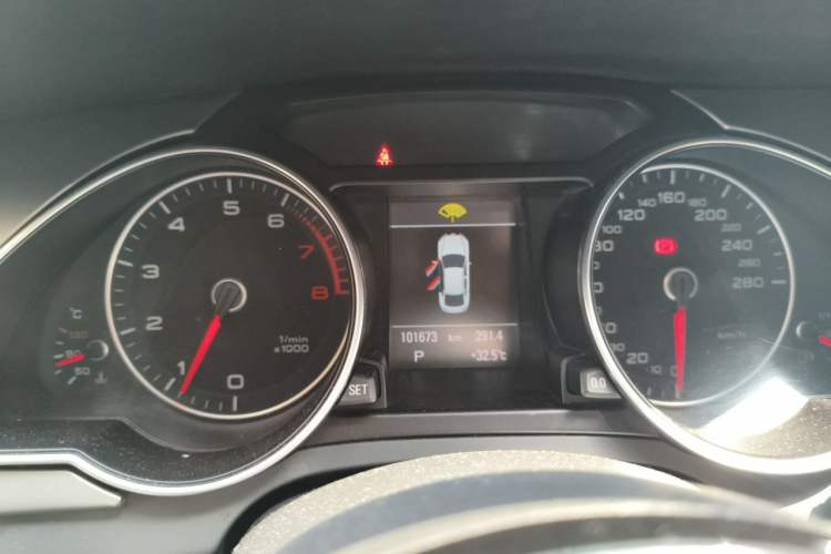 Used Audi A5 2013 Sportback 40 TFSI Instrument Cluster