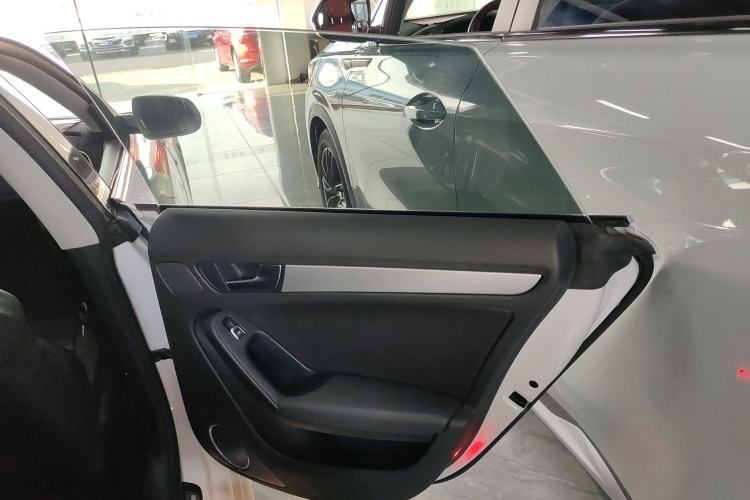 Used Audi A5 2013 Sportback 40 TFSI quattro Interior 2