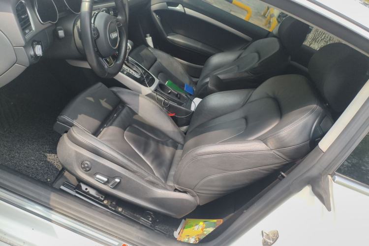 Used Audi A5 2013 Coupe 40 TFSI quattro Left Front Seat