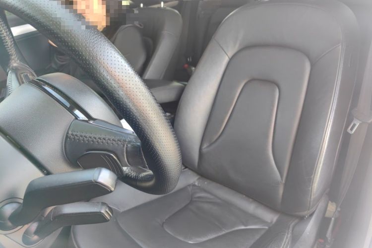 Used Audi A5 2013 Sportback 40 TFSI Left Front Seat