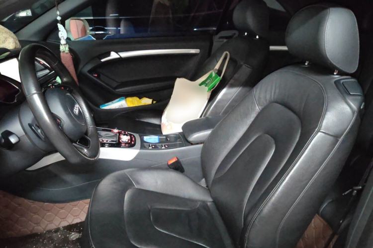 Used Audi A5 2013 Cabriolet 40 TFSI quattro Left Front Seat