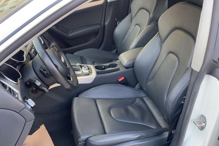 Used Audi A5 2013 Sportback 40 TFSI quattro Left Front Seat