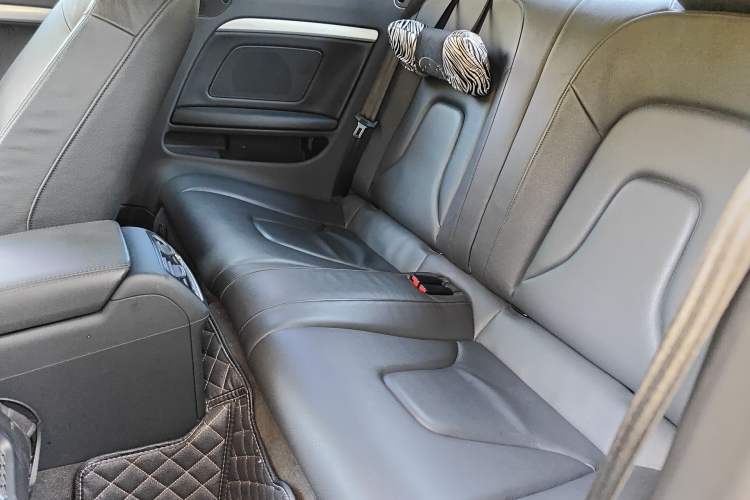 Used Audi A5 2013 Cabriolet 40 TFSI Left Rear Seat