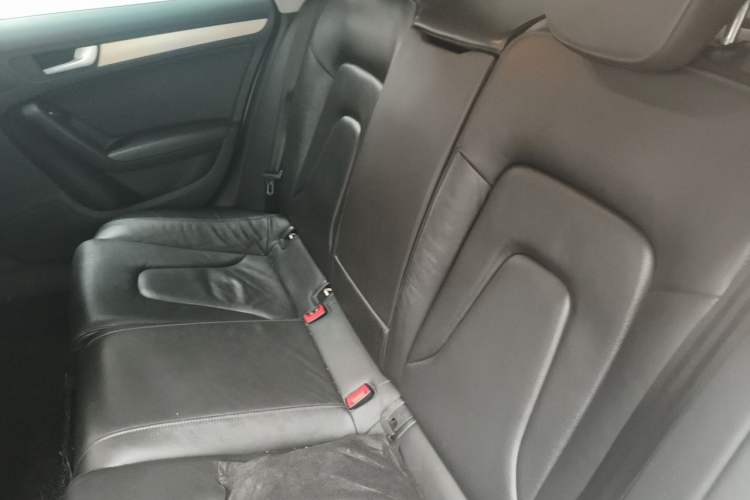 Used Audi A5 2013 Sportback 40 TFSI Left Rear Seat
