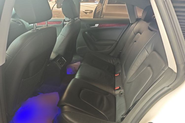 Used Audi A5 2013 Sportback 40 TFSI Left Rear Seat